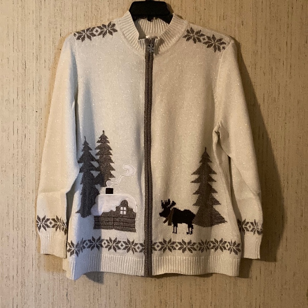 CJ Banks Sweater. Size is 2x.